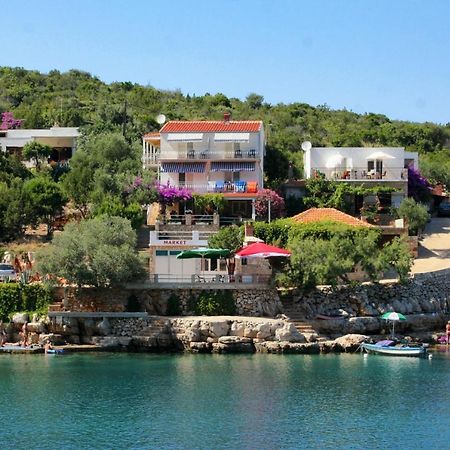 Apartments By The Sea Cove Zarace - Gdinj, Hvar - 4598 Экстерьер фото