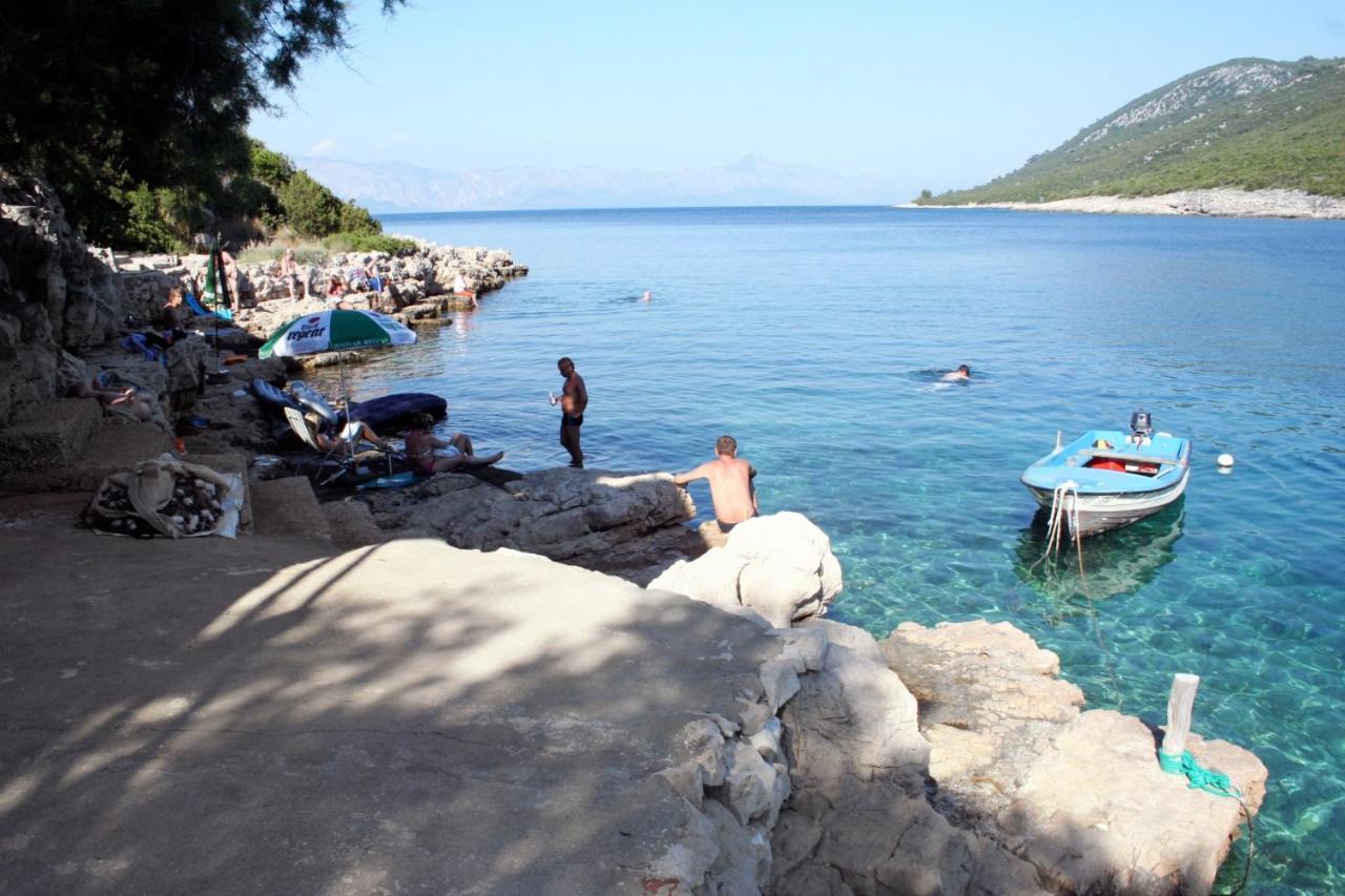 Apartments By The Sea Cove Zarace - Gdinj, Hvar - 4598 Экстерьер фото