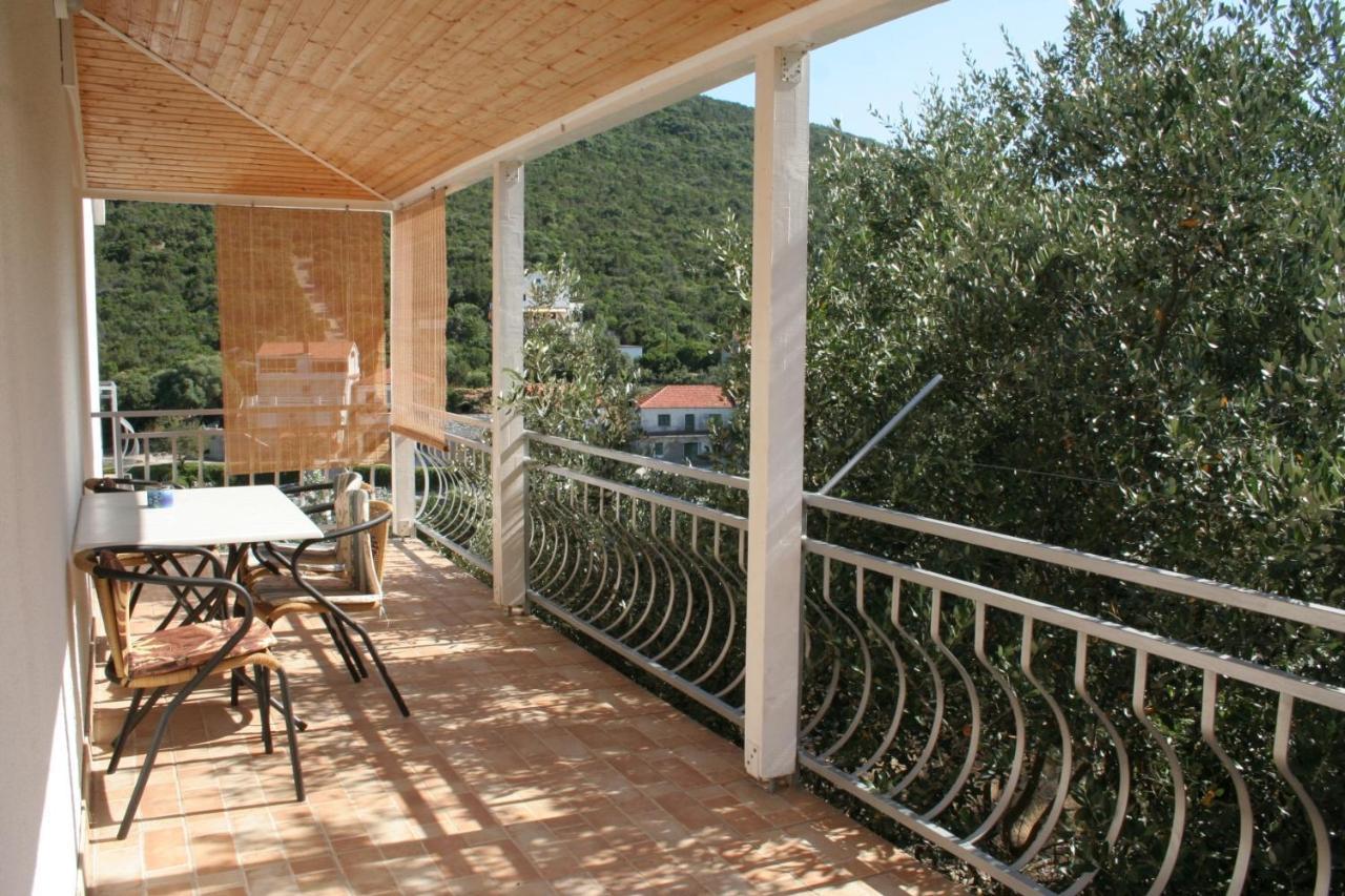 Apartments By The Sea Cove Zarace - Gdinj, Hvar - 4598 Экстерьер фото