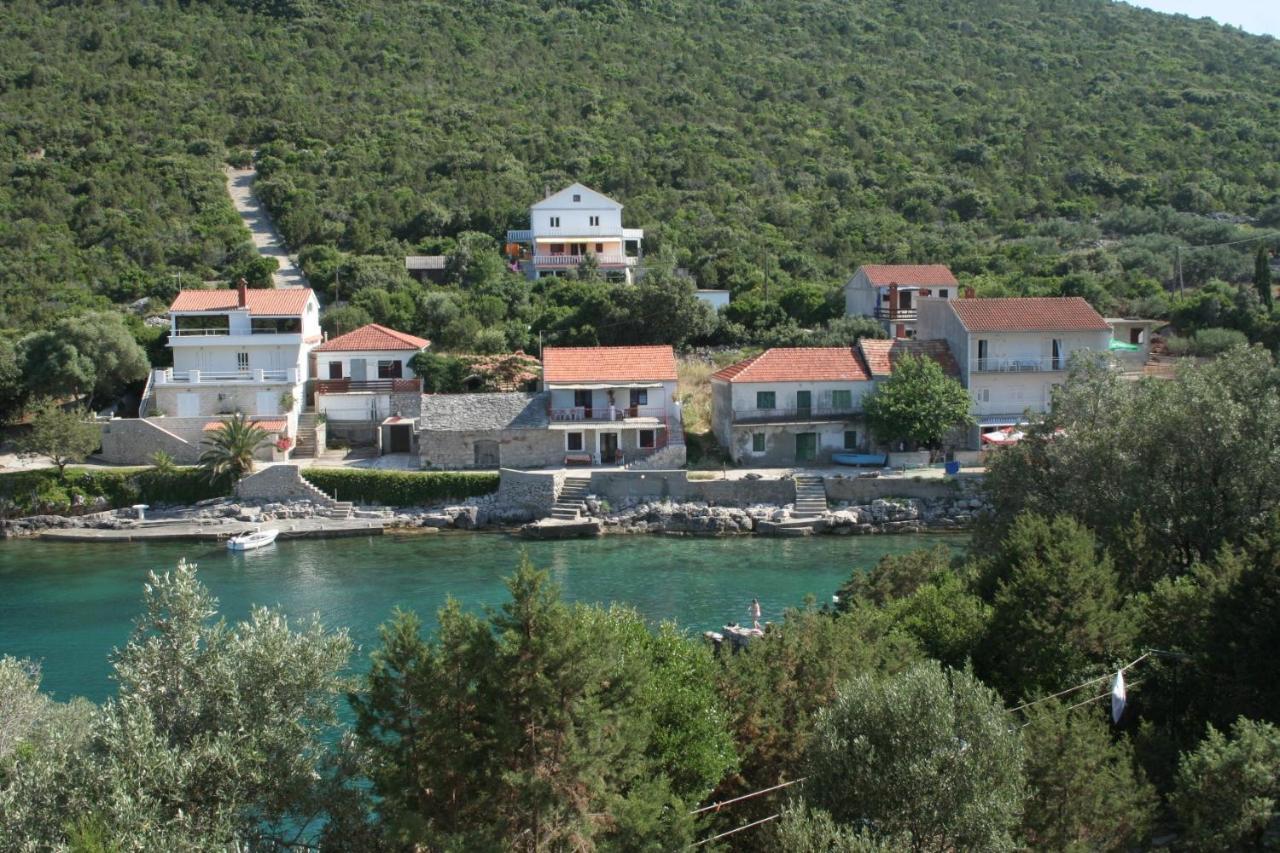 Apartments By The Sea Cove Zarace - Gdinj, Hvar - 4598 Экстерьер фото