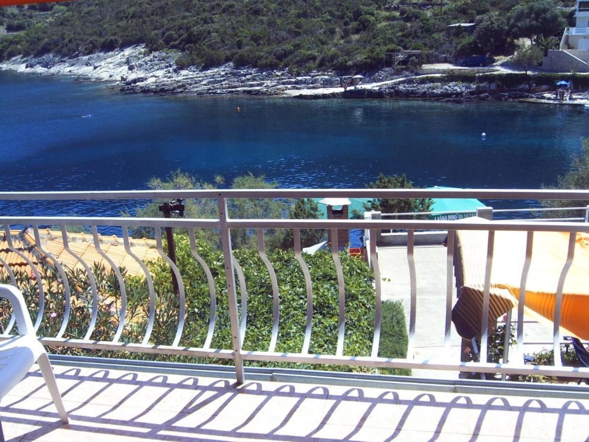 Apartments By The Sea Cove Zarace - Gdinj, Hvar - 4598 Экстерьер фото